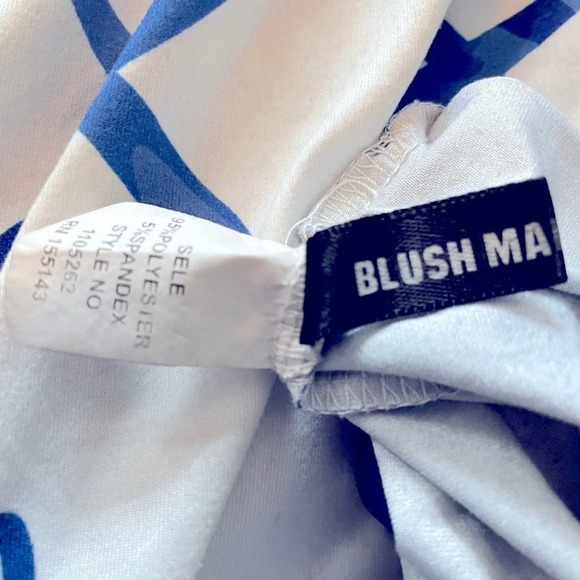 Blush Mark Unisex Tee L “Dip In Heart “ logo Light Blue & Dark Blue Camouflage - Picture 3 of 5